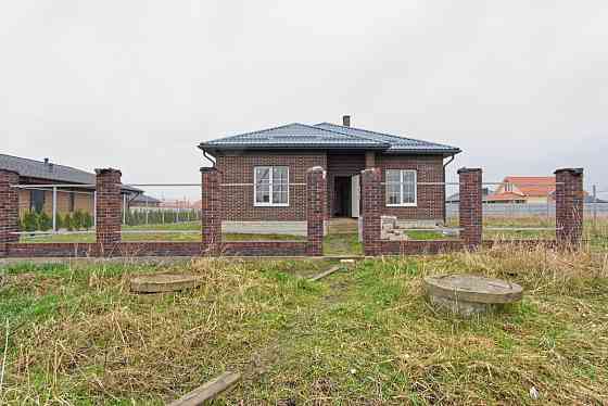 Дом с просторной кухней-гостиной в п. Южный Краснодар