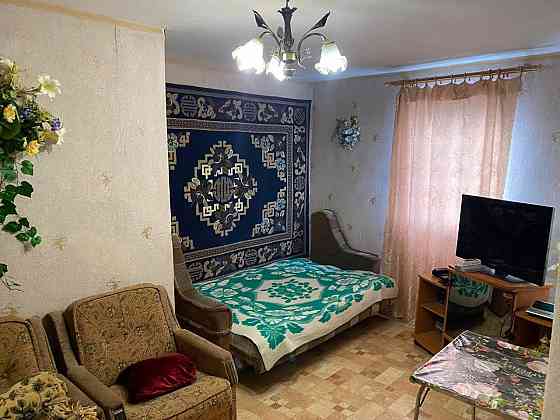 Продается дом в Макеевке,11 соток земли,центр Гвардейки Макеевка