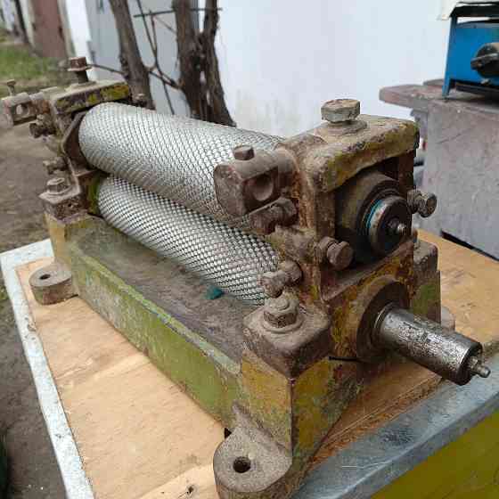 Вальцы для изготовления вощины Харцызск