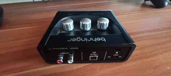 Продам звуковую карту BEHRINGER U-PHORIA UM2 Макеевка