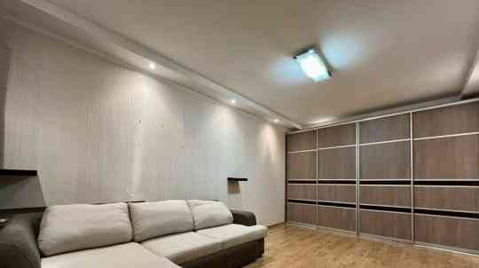 Сдается двухкомнатная квартира,лориентир Гастроном Москва Донецк