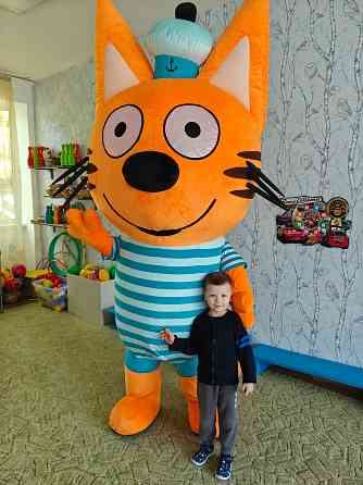 Поздравление от красивого Котика Донецк