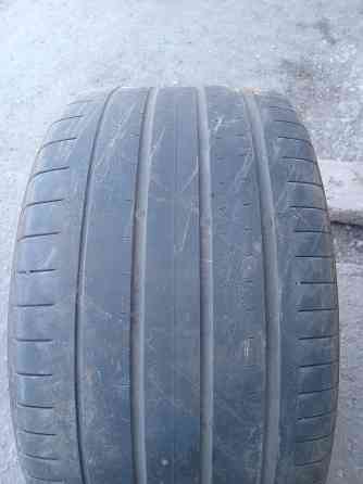 Продаю разноширокую резину 315/35 и 275/40р 21 Донецк