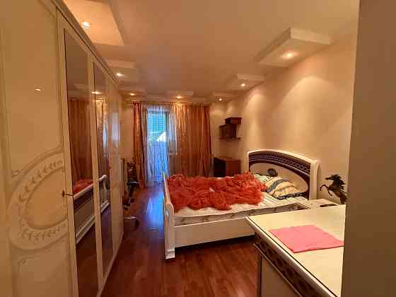 Продается 4-х комнатная квартира с отличным ремонтом в Донецке,Ворошиловский район Донецк