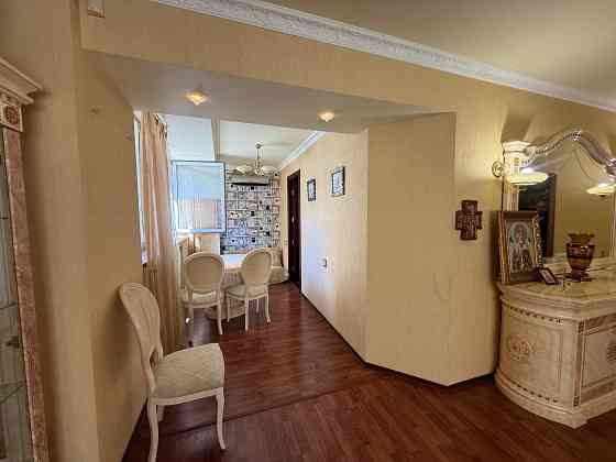 Продается 4-х комнатная квартира с отличным ремонтом в Донецке,Ворошиловский район Донецк