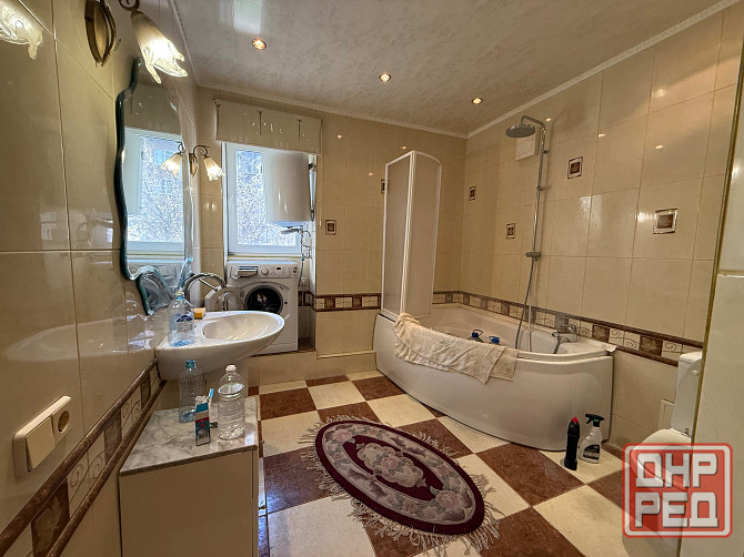 Продается 4-х комнатная квартира с отличным ремонтом в Донецке,Ворошиловский район Донецк - изображение 5