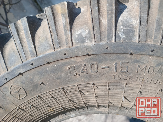 Продаю один скат на уаз р 15,оригинальная резина Донецк - изображение 3