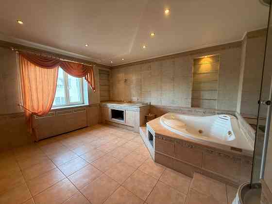 Просторная квартира в стиле "классика" в самом сердце Донецка! Донецк