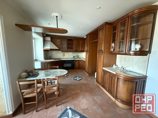 Просторная квартира в стиле "классика" в самом сердце Донецка! Донецк - изображение 1