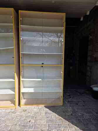 Торговые стеллажи и прилавки из дсп и стекла Макеевка