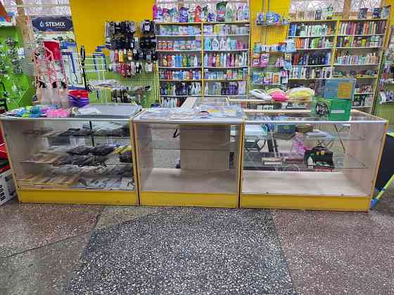 Торговые стеллажи и прилавки из дсп и стекла Макеевка