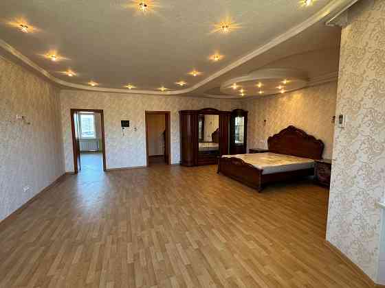 Роскошный дом в Лучшем частном секторе города Донецка. 600 м2, 8 соток. Идеальное состояние! Донецк