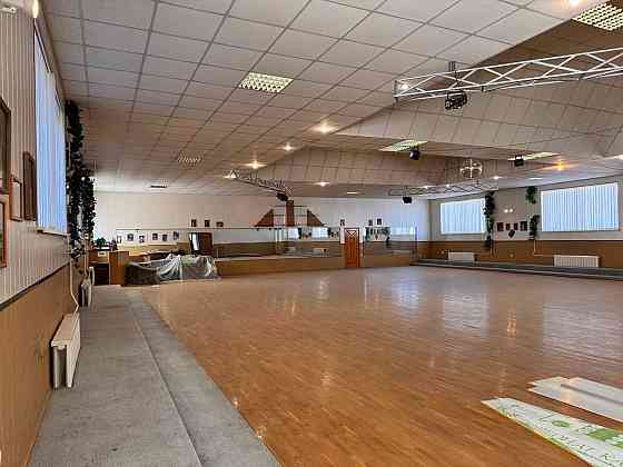 Продажа Гостиницы в центре города! Закрытая территория. Земля в собственности. 3000 м2, 16 соток. Рф Донецк