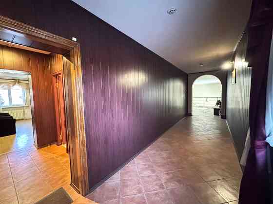 Продажа Гостиницы в центре города! Закрытая территория. Земля в собственности. 3000 м2, 16 соток. Рф Донецк