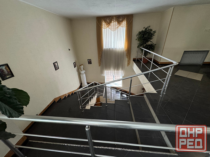 Продажа Гостиницы в центре города! Закрытая территория. Земля в собственности. 3000 м2, 16 соток. Рф Донецк - изображение 5