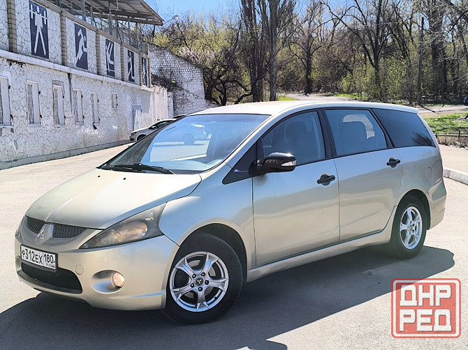 Продам 7 местный Mitsubishi Grandis 2.4 бензин на автомате в хорошей комплектации ! Енакиево - изображение 2