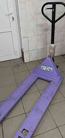 Продается Ручная гидравлическая тележка Helper 2.5т. Луганск