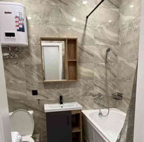 Вода по графику! Сдаётся светлая и тёплая 1-комнатная квартира в Калининском районе Донецка! Донецк