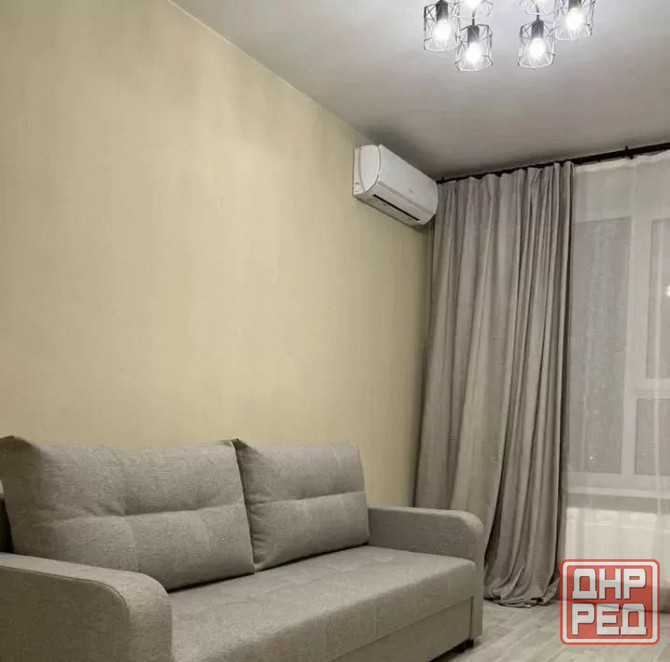 Вода по графику! Сдаётся светлая и тёплая 1-комнатная квартира в Калининском районе Донецка! Донецк - изображение 1