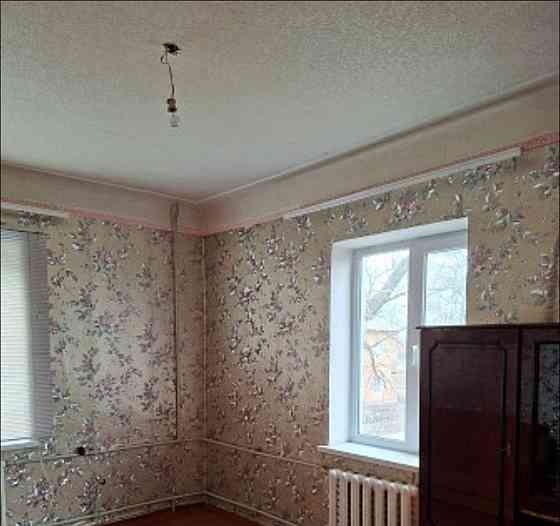 Продам 2-х ком кв-ру вблизи рынка Мирный Макеевка