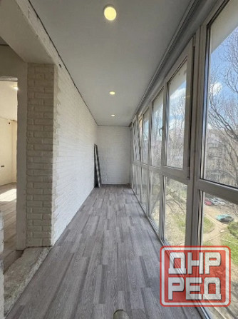 3-к. квартира, 61 м², 6/9 эт., Ленинский р-н, Цирк, пр-т Ленинский, 6,5 млн руб Донецк - изображение 1