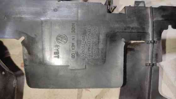 Дефлекторы радиатора jetta 6 Донецк