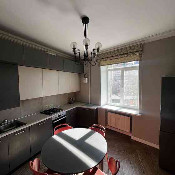 Сдается в аренду трёхкомнатная квартира в Ворошиловском районе Донецк