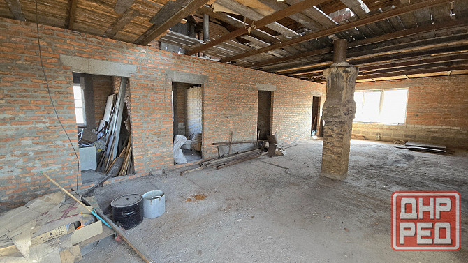 Продаю 2х этажный дом с гаражом в Донецке, ориентир "Кировец" Срочно 3.2 млн рублей Донецк - изображение 5