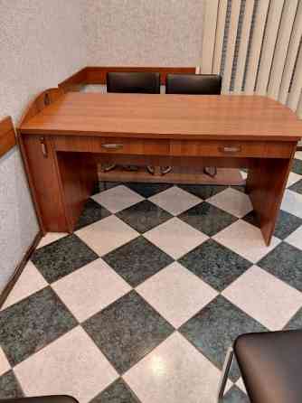 Продаются 4 офисных стола. Донецк