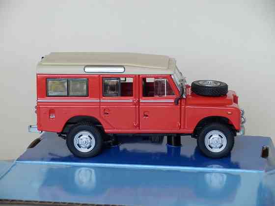 Land Rover Series 3 109 "Safari" - CARARAMA - 1/43 Донецк