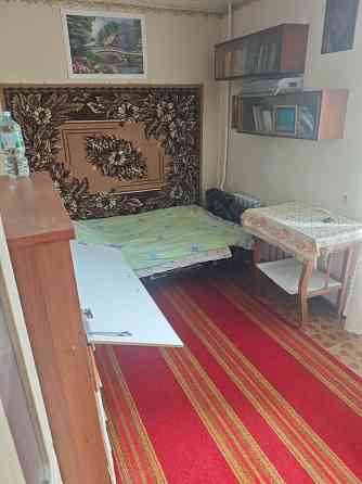 сдам 2 к.кв. ленинский р. кирова стоматология 20000 р. накопитель воду бьёт. Донецк