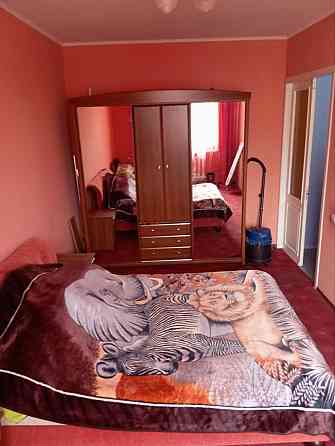 Травматология, тц " Молоко", 2к. кв-ра, хорошая, кухня-студио, ул.Щорса Донецк