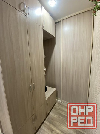 Сдаётся однокомнатная квартира в Будённовском р-не, мкр-н Нижнекурганский Донецк - изображение 4