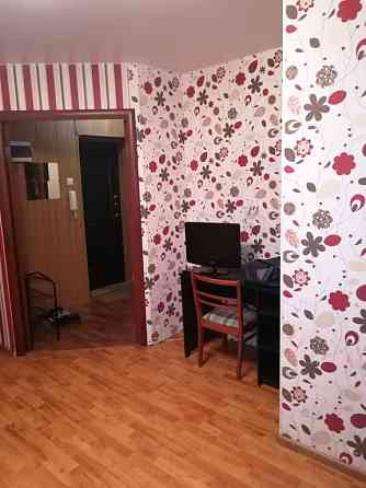 Сдается 1 кон. кв,. Хорошее состояние, чисто и уютно, есть кровать и диван Донецк