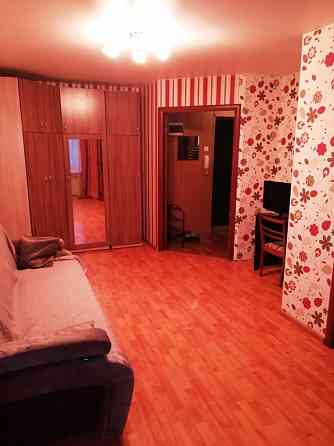 Сдается 1 кон. кв,. Хорошее состояние, чисто и уютно, есть кровать и диван Донецк