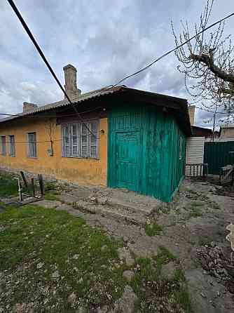 Продам 1/2 газифицированного финского дома под ремонт, Гвардейка, ул. Победы. Макеевка