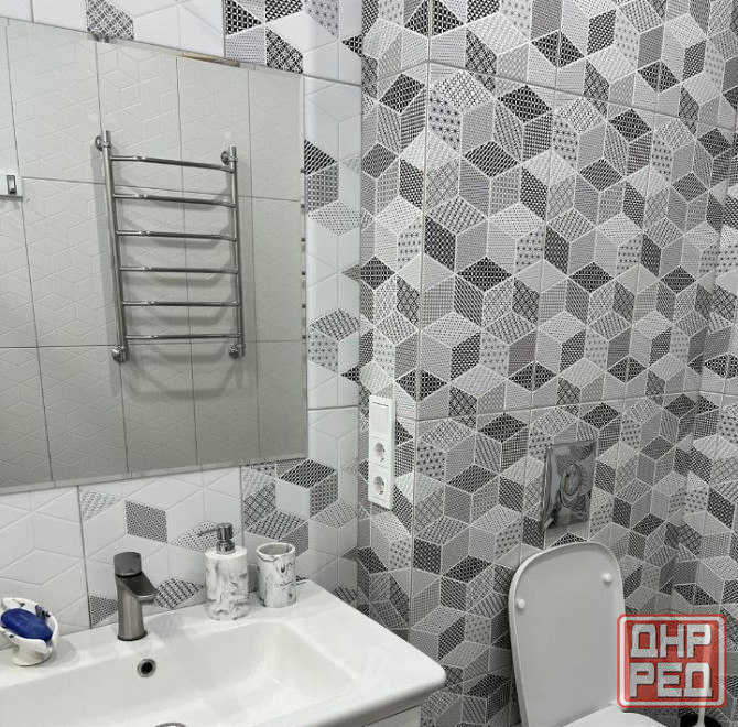 Сдается на длительный срок однокомнатная квартира в Калининском районе, ориентир бульвар Шевченко Донецк - изображение 4