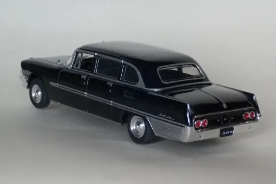ЗиЛ-111г - DeAgostini - 1/43 (дефект крыши) Донецк