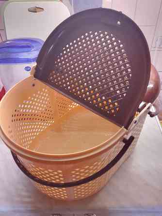 Продам универсальную корзина. Донецк