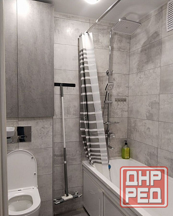 Сдaётcя уютнaя квapтира на 3 этаже. в Ленинском районе, ориентир ул. Кирова Донецк - изображение 2