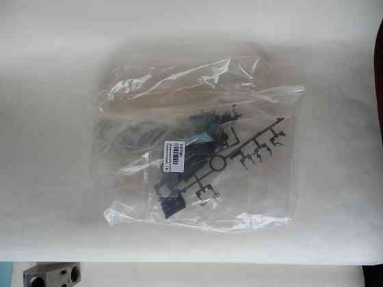 Сборная модель "Land Rover Series 3 109" - CARARAMA - 1/43 Донецк