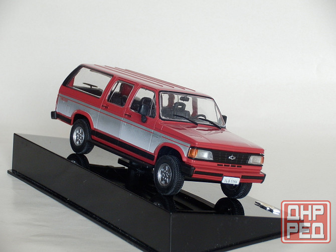 Chevrolet Veraneio Custom 1993 - Altaya -1/43 Донецк - изображение 6