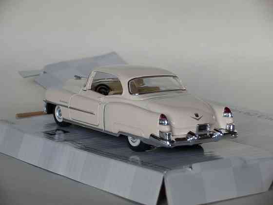 Cadillac Series 62 Coupe (1953) - KINSMART - 1/43 Донецк
