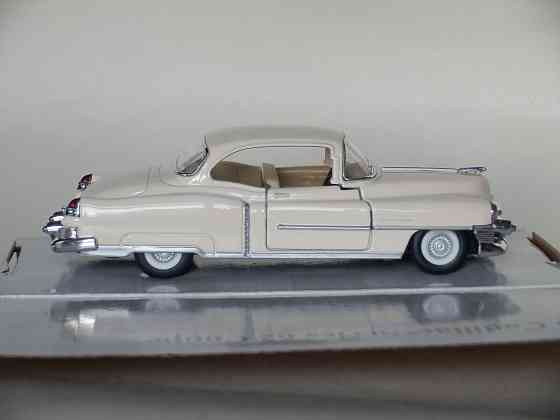 Cadillac Series 62 Coupe (1953) - KINSMART - 1/43 Донецк