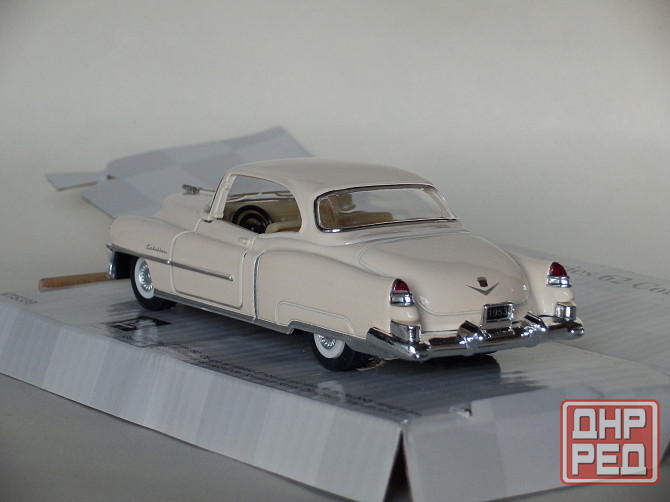 Cadillac Series 62 Coupe (1953) - KINSMART - 1/43 Донецк - изображение 3
