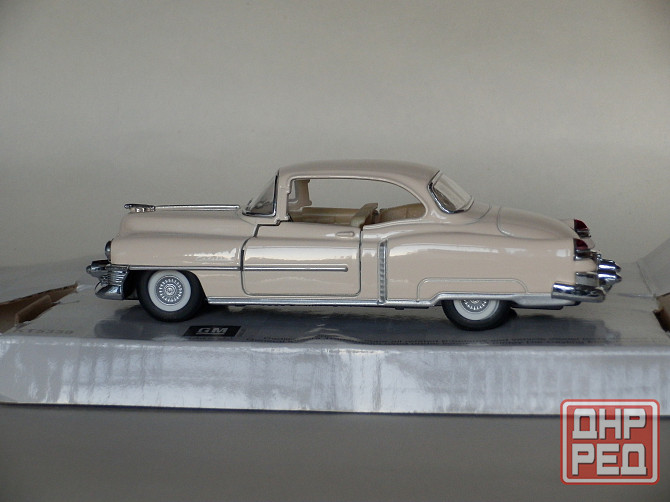 Cadillac Series 62 Coupe (1953) - KINSMART - 1/43 Донецк - изображение 2
