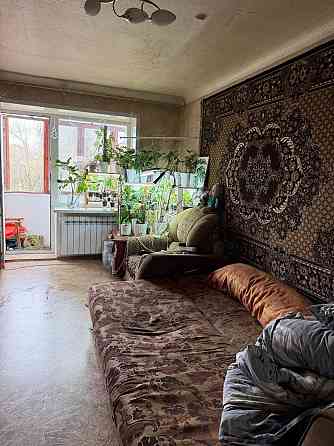 Продам 2 ком квартиру Покровский рынок Донецк