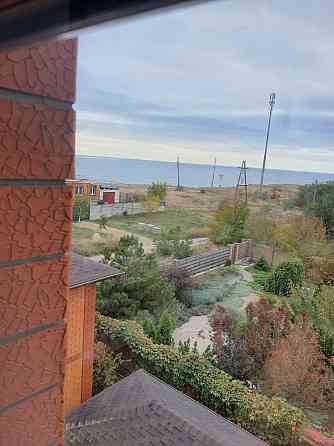 Аренда комфортабельного 3этажного дома на берегу моря Мариуполь