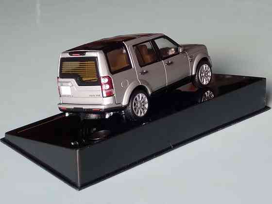 Land Rover Discovery 4 2010 - IXO - 1/43 Донецк