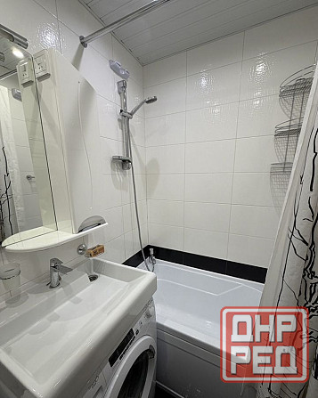 город Донецк, Ворошиловский район, Парк Кованых, Администрация Города Донецк - изображение 7